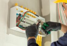 Prévenir les risques électriques à la maison : bonnes pratiques et équipements Risques électriques